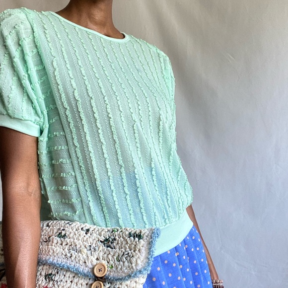 Vintage mint green frills blouse - Picture 3 of 7
